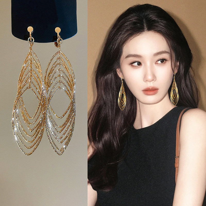 金色线条耳夹女无耳洞高级感耳饰图片