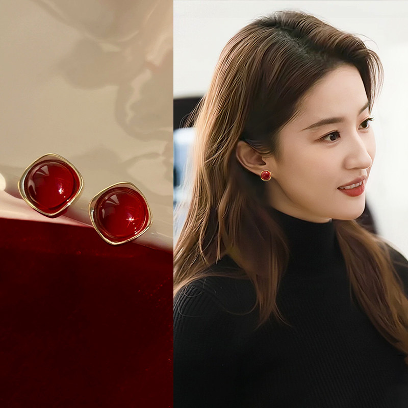 红色珍珠款耳钉女高级感小众轻奢设计感耳环新年独特漂亮绝美耳饰,饰品/流行首饰/时尚饰品新,耳钉,淘宝优惠券,粉丝福利购,淘宝优惠卷