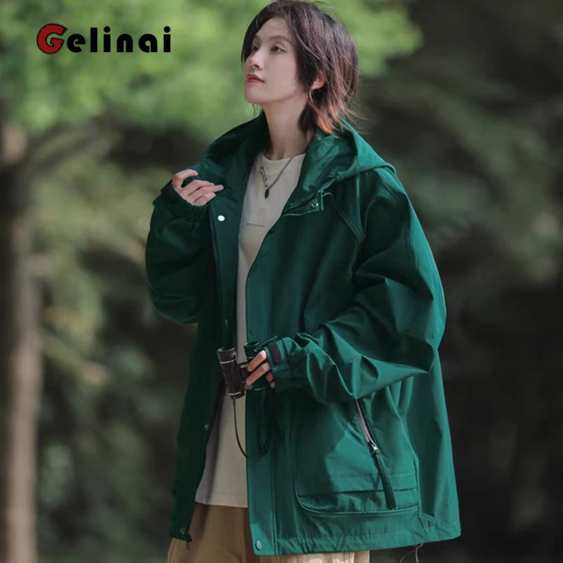 美式绿色冲锋衣女款2025新款户外运动夹克防风外套三合一小个子
