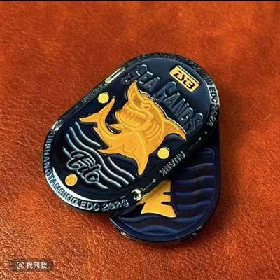 EDC海鲨2.0律动直推旋转叮叮推牌