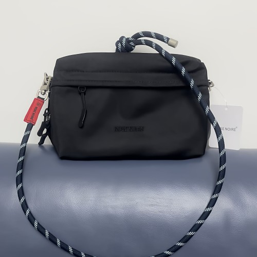 2025新款男女同款大容量斜挎小包