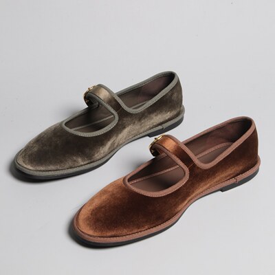 巴黎台款时尚防滑鞋底绑带天鹅绒面内羊皮女鞋子单鞋平底鞋