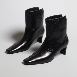 巴黎台版 底方跟短靴女靴子 舒服后直筒牛皮面防滑鞋