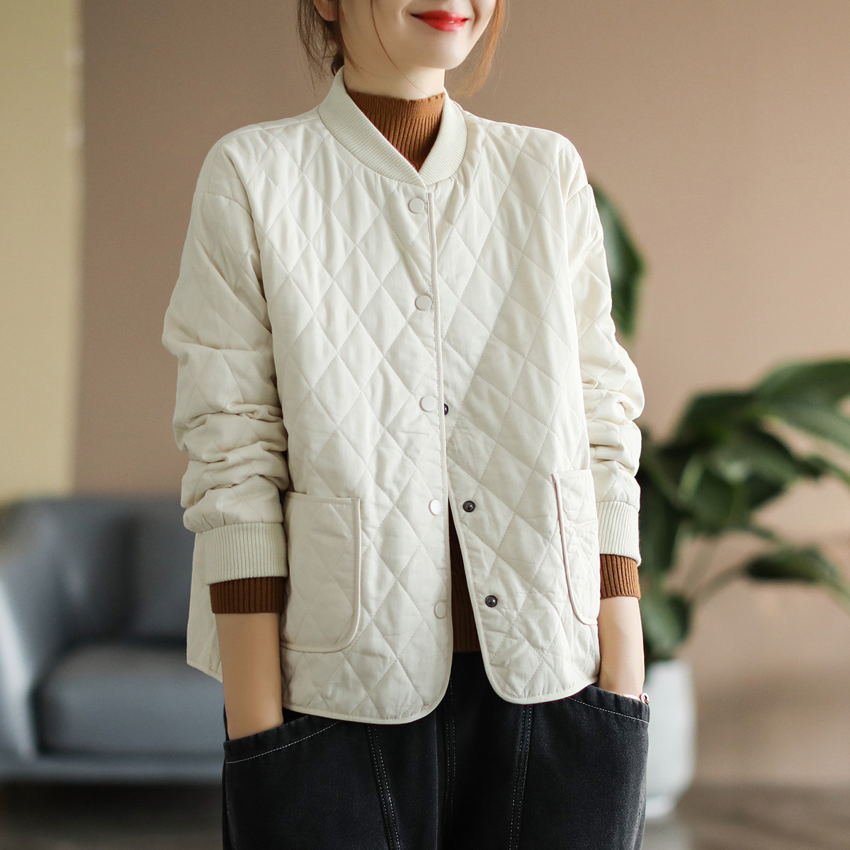 代勒冬季新款棒球领夹棉纯色棉衣女复古卫衣宽松显瘦菱格保暖棉袄_虎窝淘