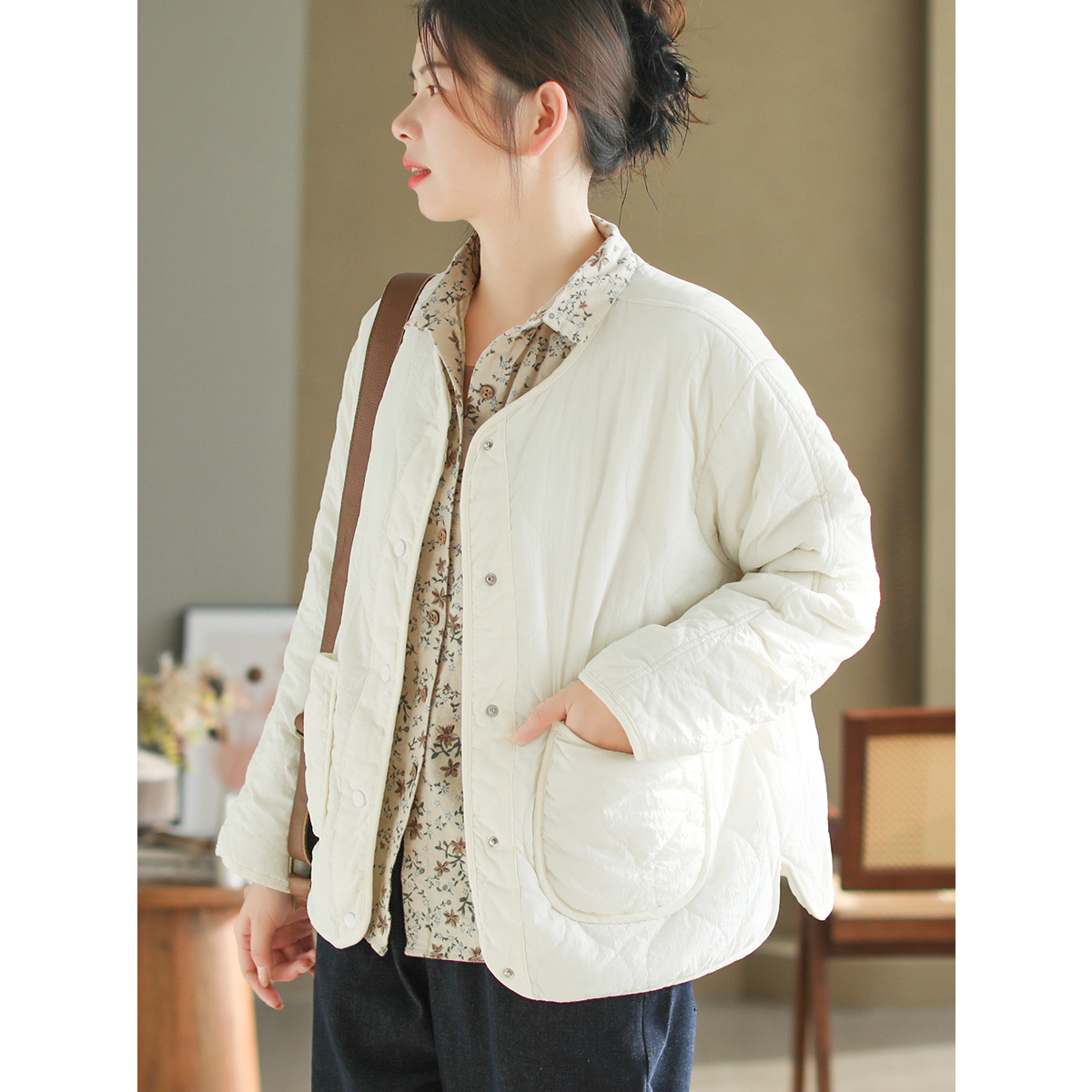 代勒丝绵常规简约棉服