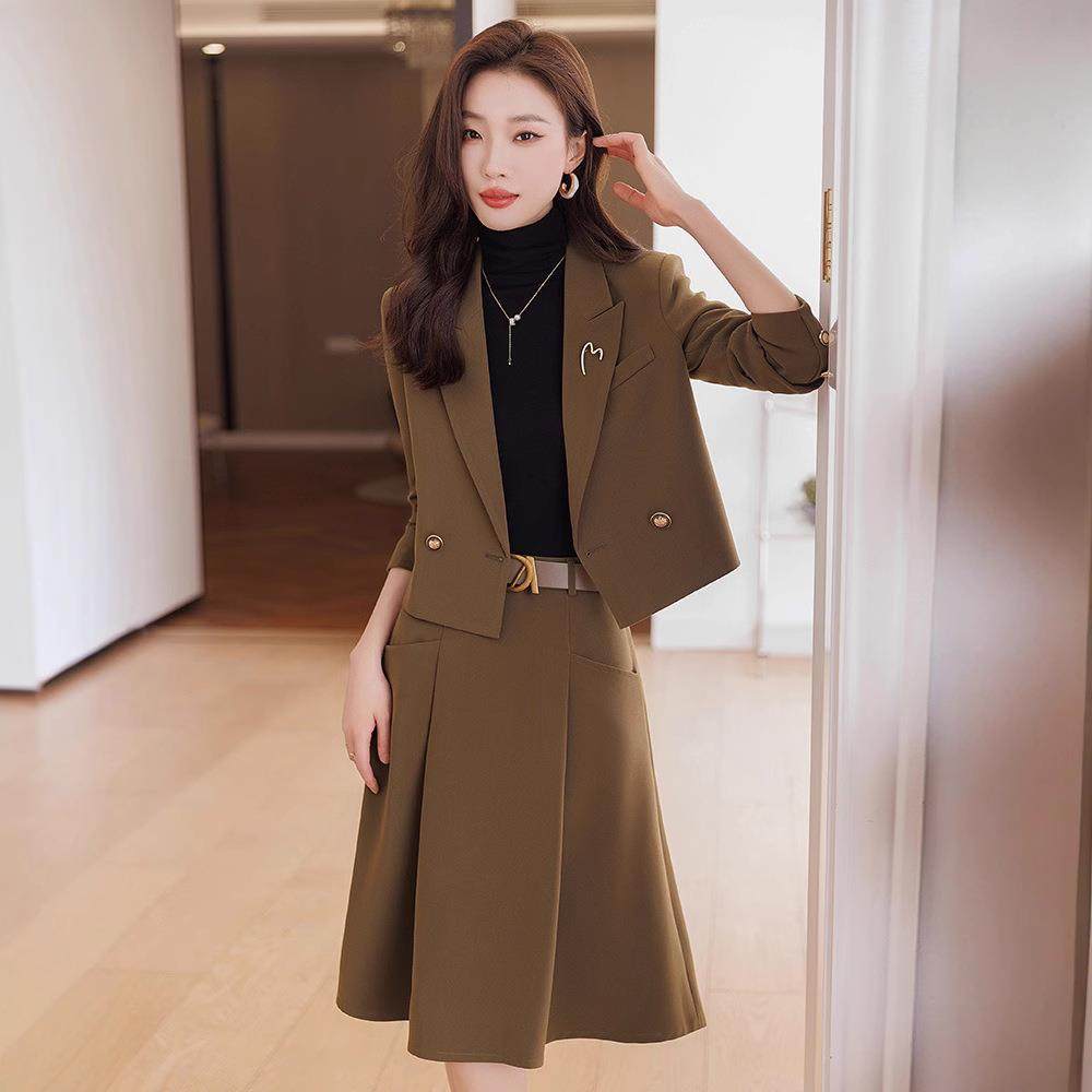 半跨境咖啡色短款西外套女秋季新AL733521装小个款子时尚气质身裙,女装/女士精品,职业女裙套装,淘宝优惠券,粉丝福利购,淘宝优惠卷