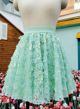 多巴胺碎花半身裙女重工绣花亮片短裙梨型身材裙子绿色粉色a字裙