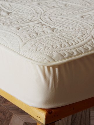 防水床笠单件夹棉加厚床套隔尿透气防尘罩席梦思保护套防滑床垫罩