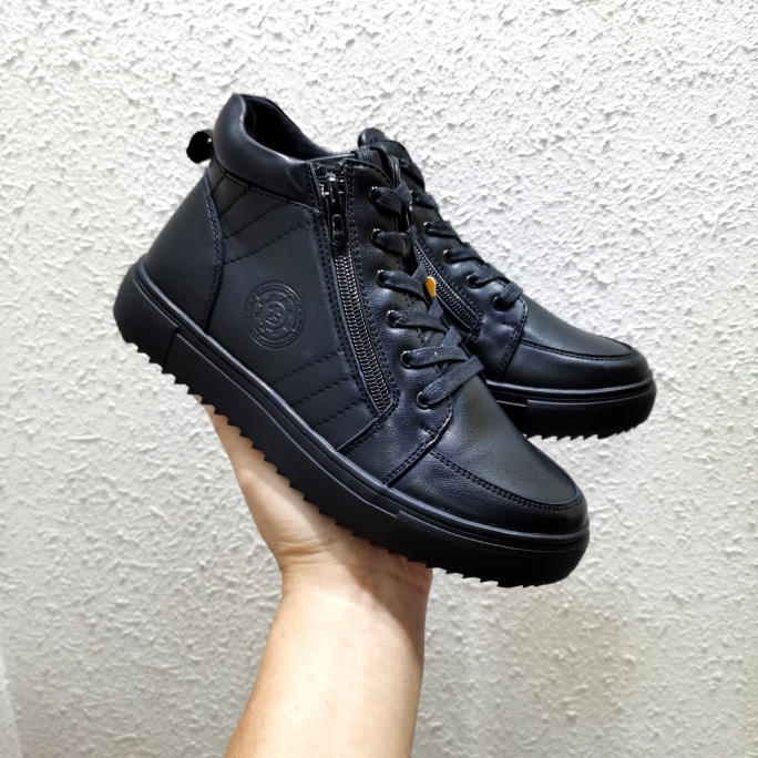 38码广州产出口俄罗斯男女童雪地靴毛靴防滑保暖童靴适合秋冬天穿