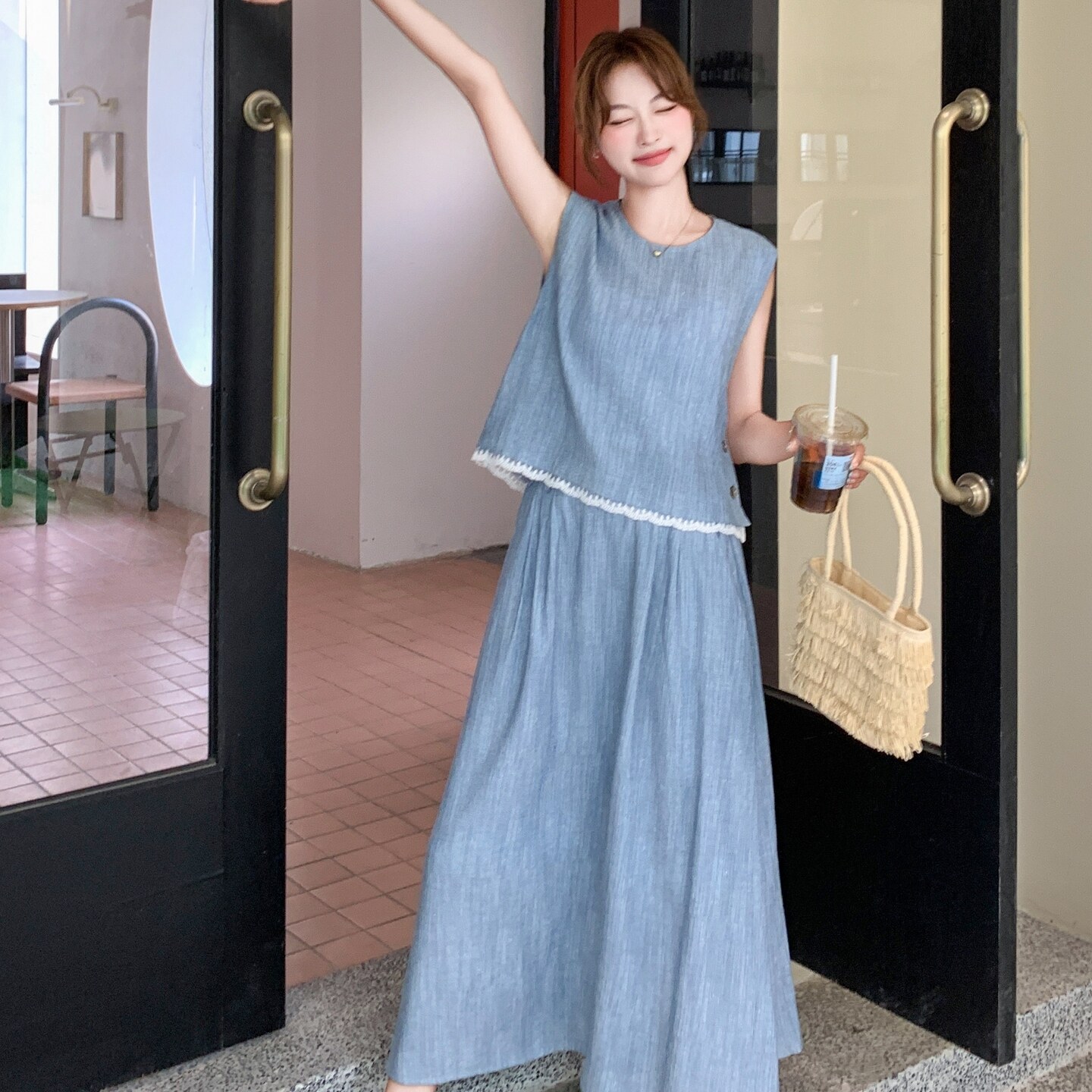2025年夏季新款棉麻两件套蕾丝边女装连衣裙
