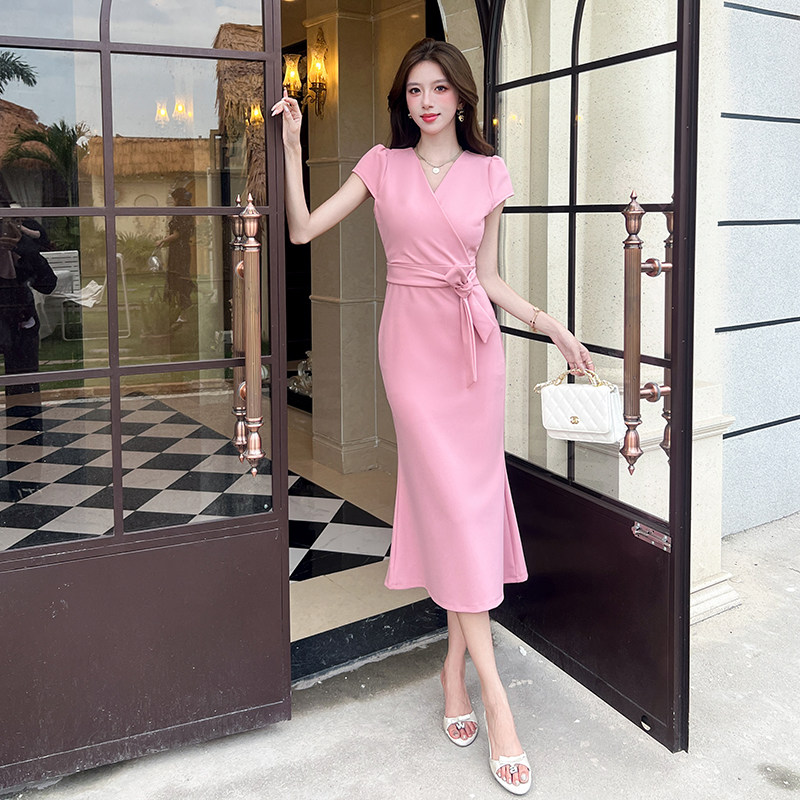 韩版时尚v领短袖连衣裙2025夏季新款淑女气质收腰显瘦包臀长裙子