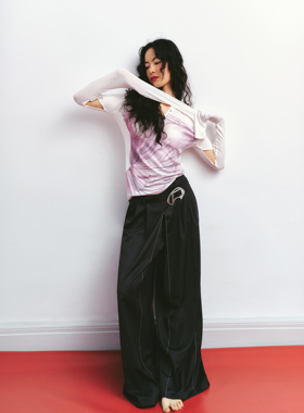 【年终清仓】三折 Boujee原创雕塑印花亨利领打底衫长袖气质松弛