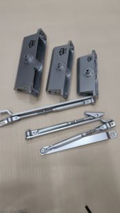 华万华闭门器 回弹门铰 鑫万成自动关门器 液压汽古