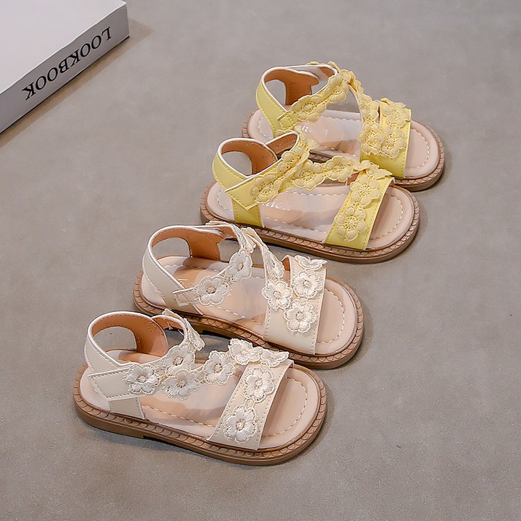 女童凉鞋2025夏季新款韩版甜美花朵露趾公主鞋儿童女孩软底沙滩鞋