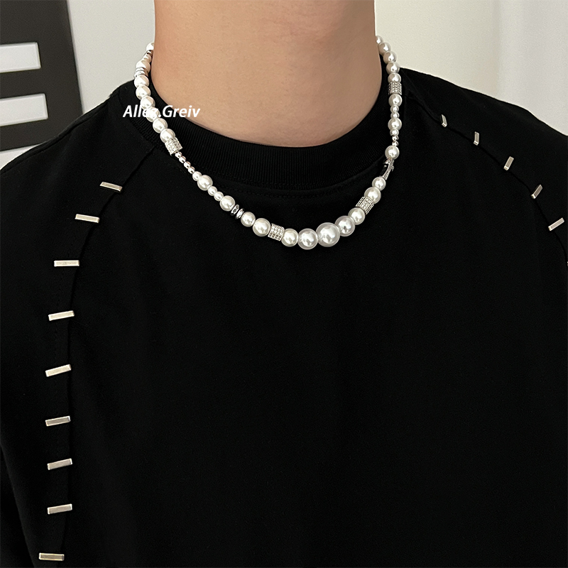 合成珍珠情侣拼接组合多元化