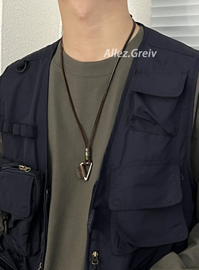 复古日式三角型皮秋冬项链男生设计感小众毛衣链穿搭配饰Vintage