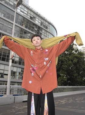 FEAR4FREE 无性别原创设计款“童年的回忆”卡通贴纸宽松格纹衬衫