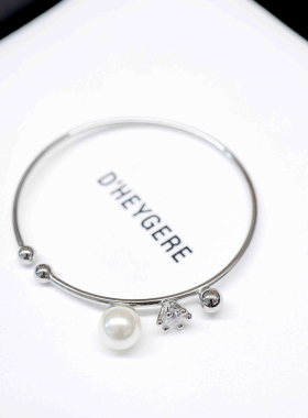 D'HEYGERE 比利时设计师品牌 无耳洞耳环镶嵌锆石珍珠耳夹