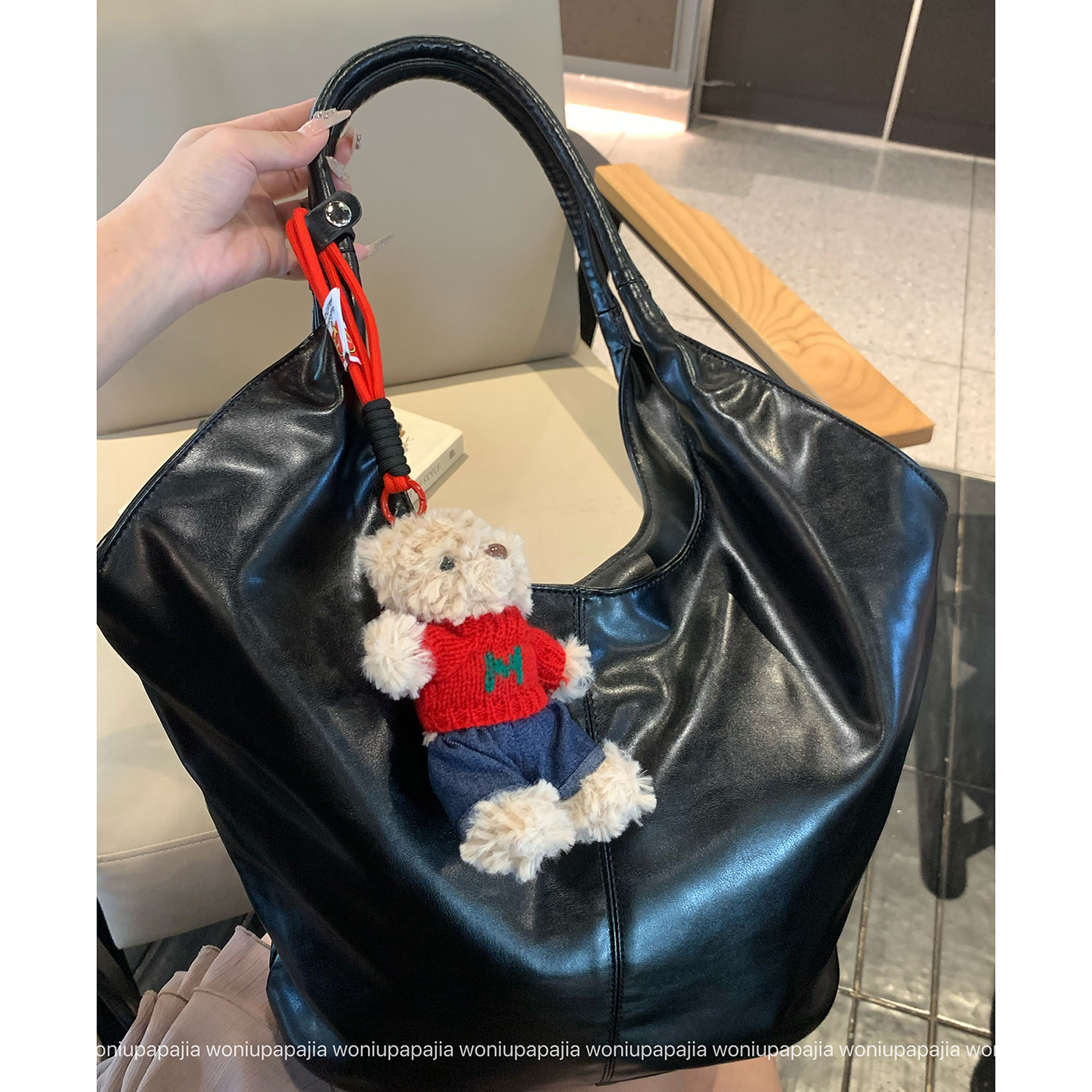 蜗牛爬爬韩国软皮大容量托特包女高级感黑色单肩包休闲百搭腋下包,箱包皮具/热销女包/男包,通用款女包,淘宝优惠券,粉丝福利购,淘宝优惠卷