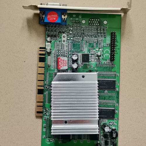 可维修金叶王GF200 32M PCI显卡，128BIT，