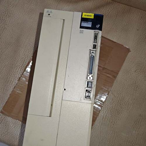 可维修伺服驱动器SGD7S-330A00B202，7系列5