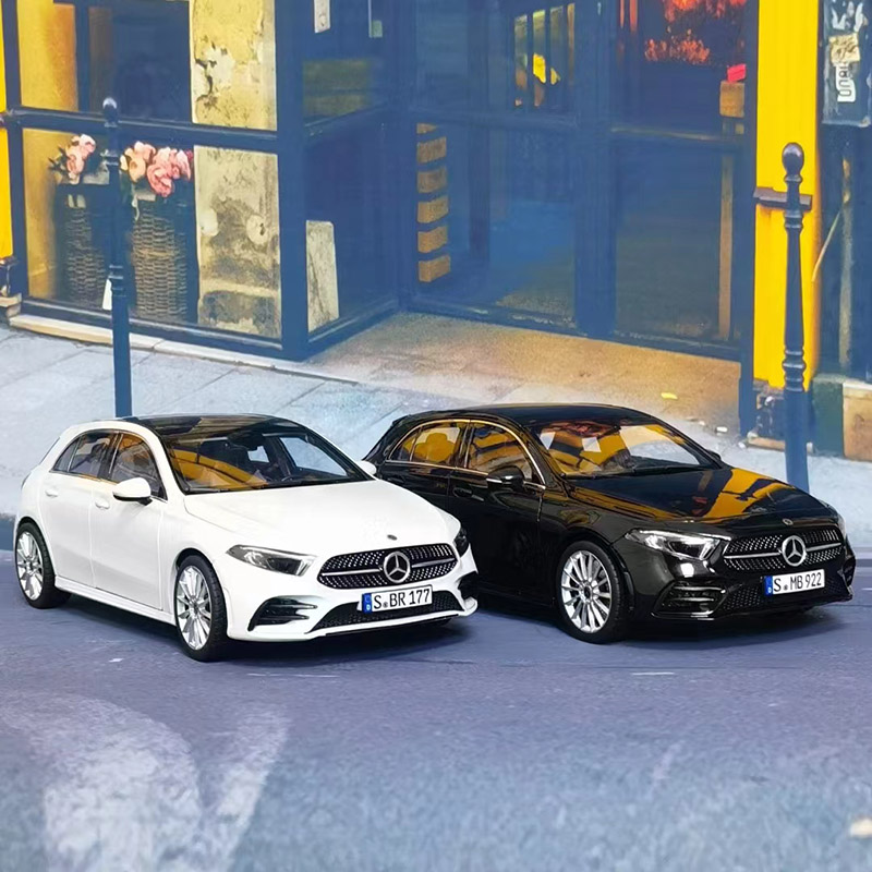 norev奔驰GLA合金18汽车模型