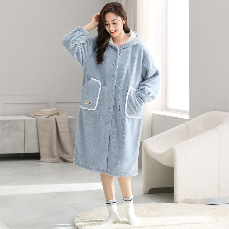 冬季加厚法兰绒女连帽睡袍家居服