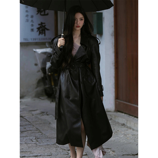 杨超越同款风衣外套女2025明星高级感明星黑色气质中长款皮衣大衣