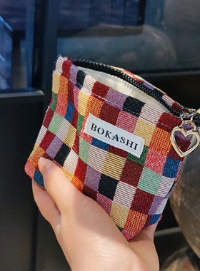 小化妆包女大容量便携式2025新款网红轻奢高级感外出旅行随身收纳