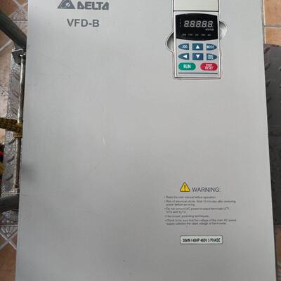 议价台达变频器VFD300B43A 30KW