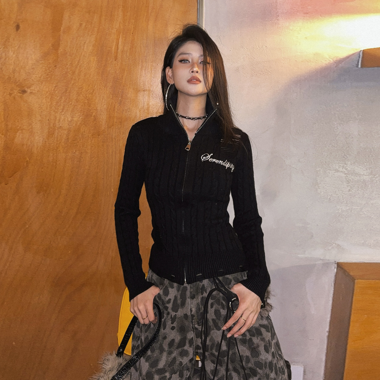 美式复古破洞拉链针织开衫女