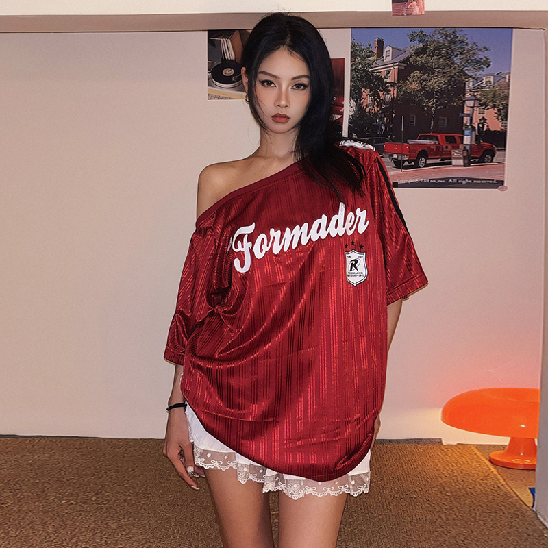 DoubleD美式复古斜肩球衣字母印花露肩短袖T恤女夏季辣妹宽松上衣