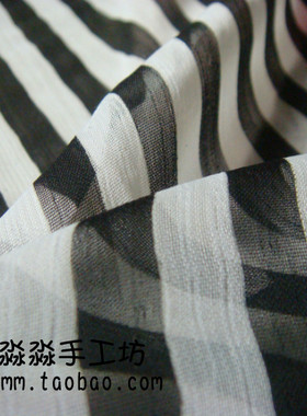 diy服装碎花黑白雪纺衫丝巾布料