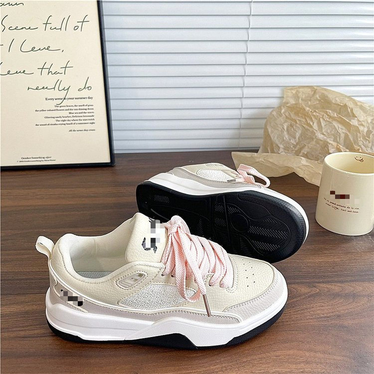 【万达撤柜】2026春季新款小众拼色厚底板鞋ins潮百搭小白鞋街拍