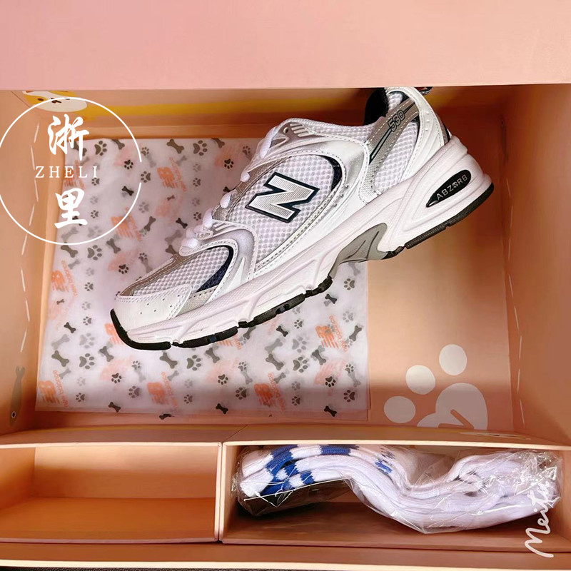NEWBALANCE中性款跑步鞋透气