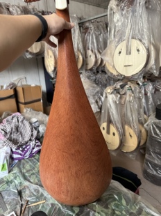 工厂处理 刺猬紫檀木专业演奏考级琵琶 原木抛光 工厂直销