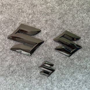 适用于铃木雨燕SWIFT 速翼特 hustler黑色车标黑化前后标方向盘标