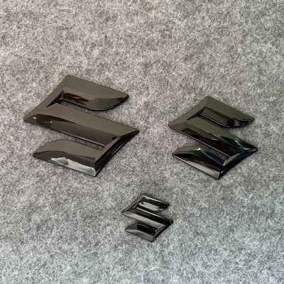 适用于铃木雨燕SWIFT 速翼特 hustler黑色车标黑化前后标方向盘标