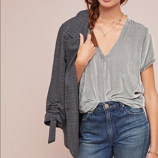 上衣23091405 休闲短袖 cloth&stone 天鹅绒V领女款