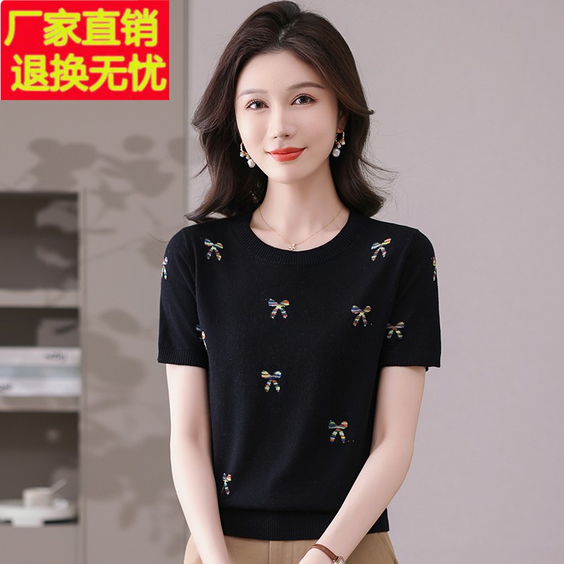 夏装薄款冰丝短袖t恤女2025新款妈妈圆领黑色T恤上衣桑蚕丝针织衫