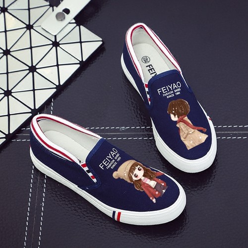 一脚蹬帆布鞋透气低帮套脚女鞋