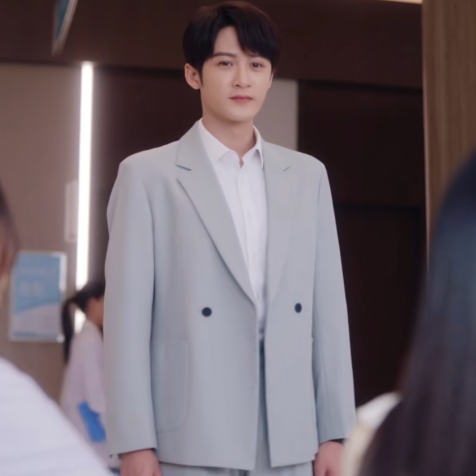 很想很想你檀健次莫青成同款西装