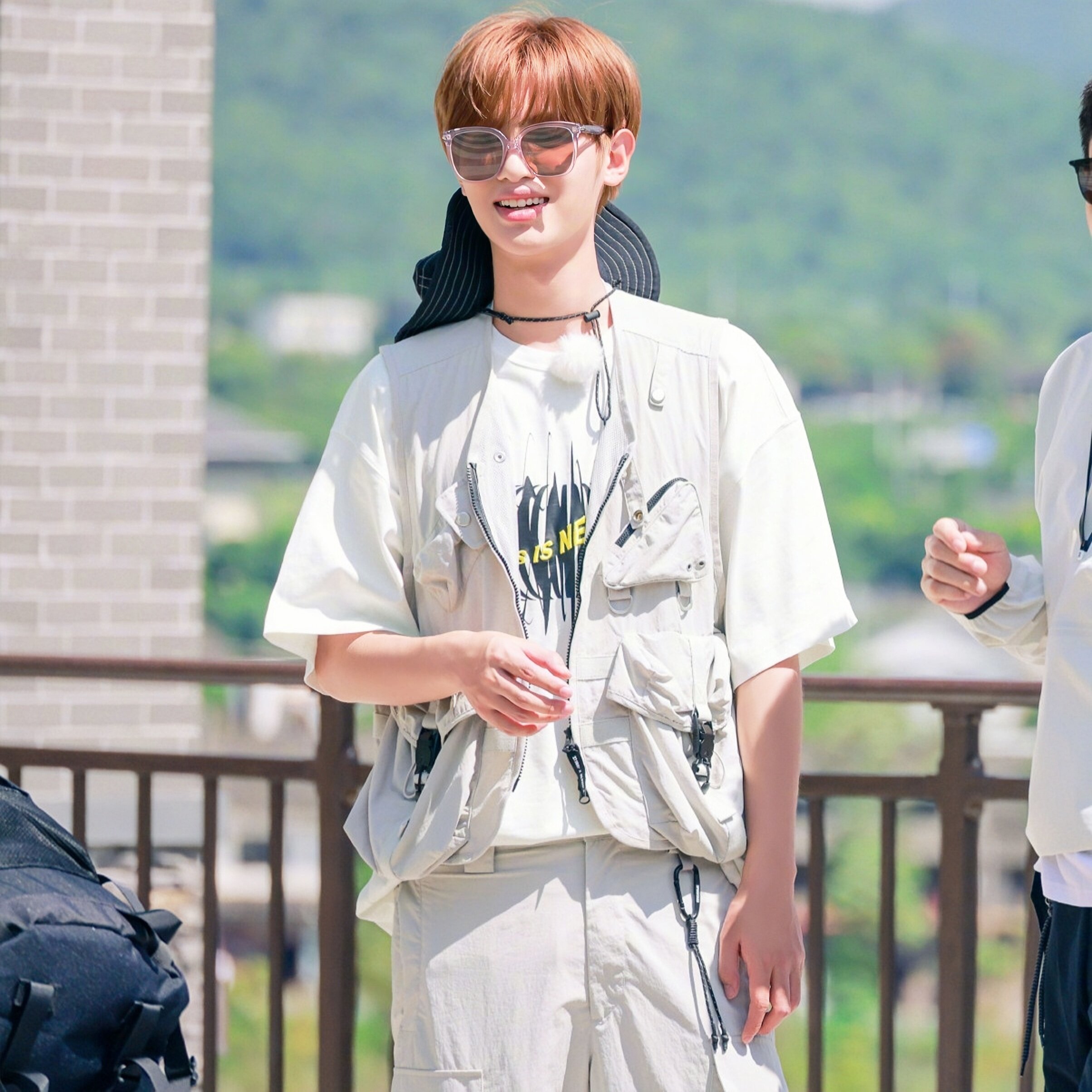 原版极限挑战黄明昊同款马甲背心外套拼接口袋工装上衣男衣服潮