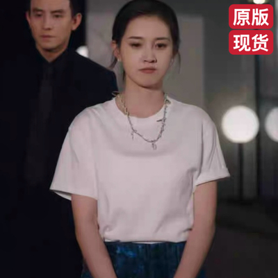 盛夏芬德拉郭宇欣白清枚同款短袖