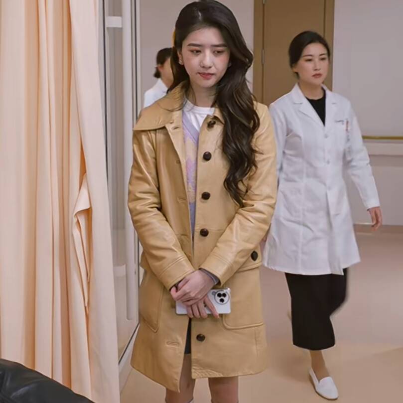 他为什么依然单身李凯馨同款皮衣