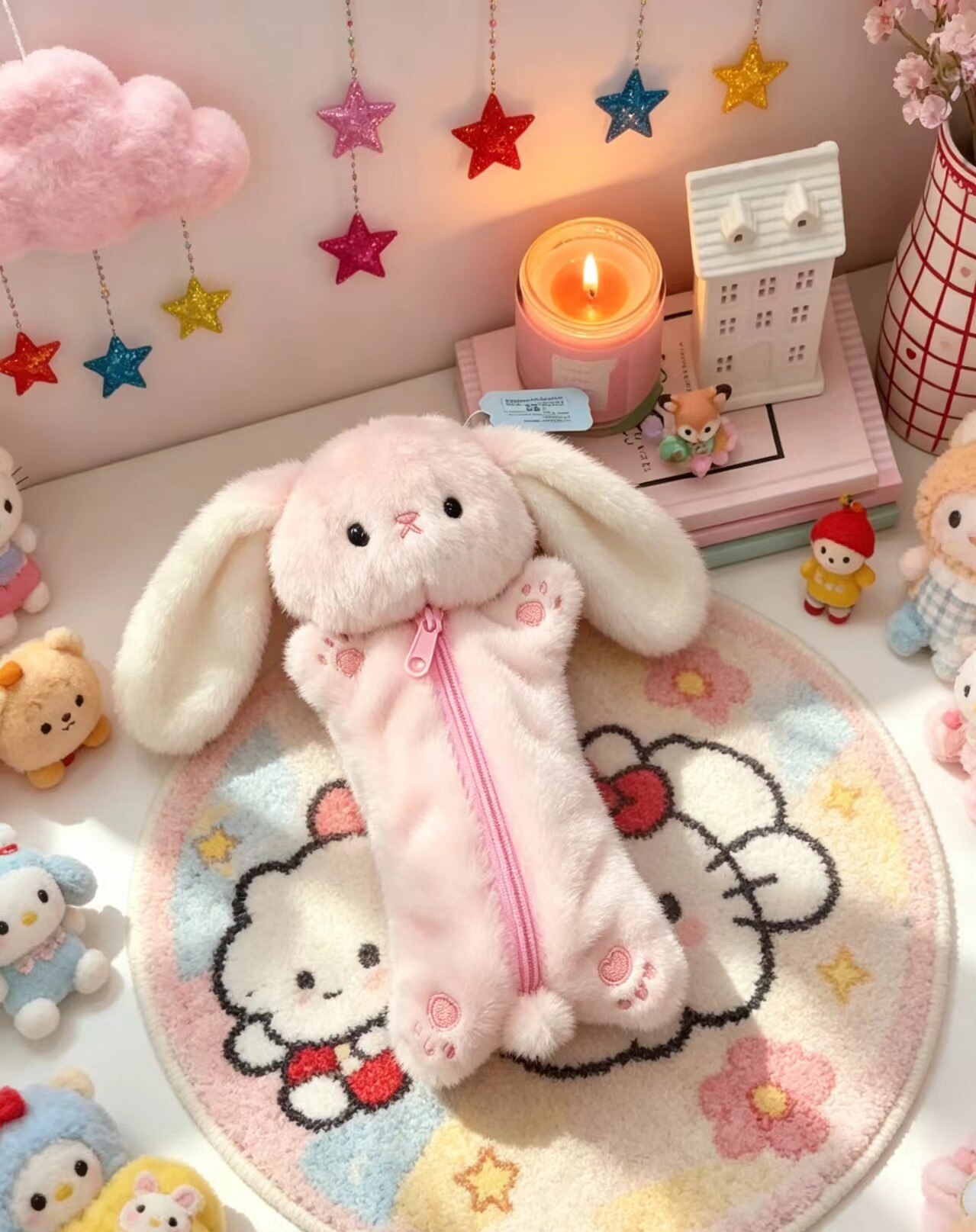 可爱小兔子小猪猫咪玩偶笔袋化妆包送女生创意礼品儿童学习用品包图片