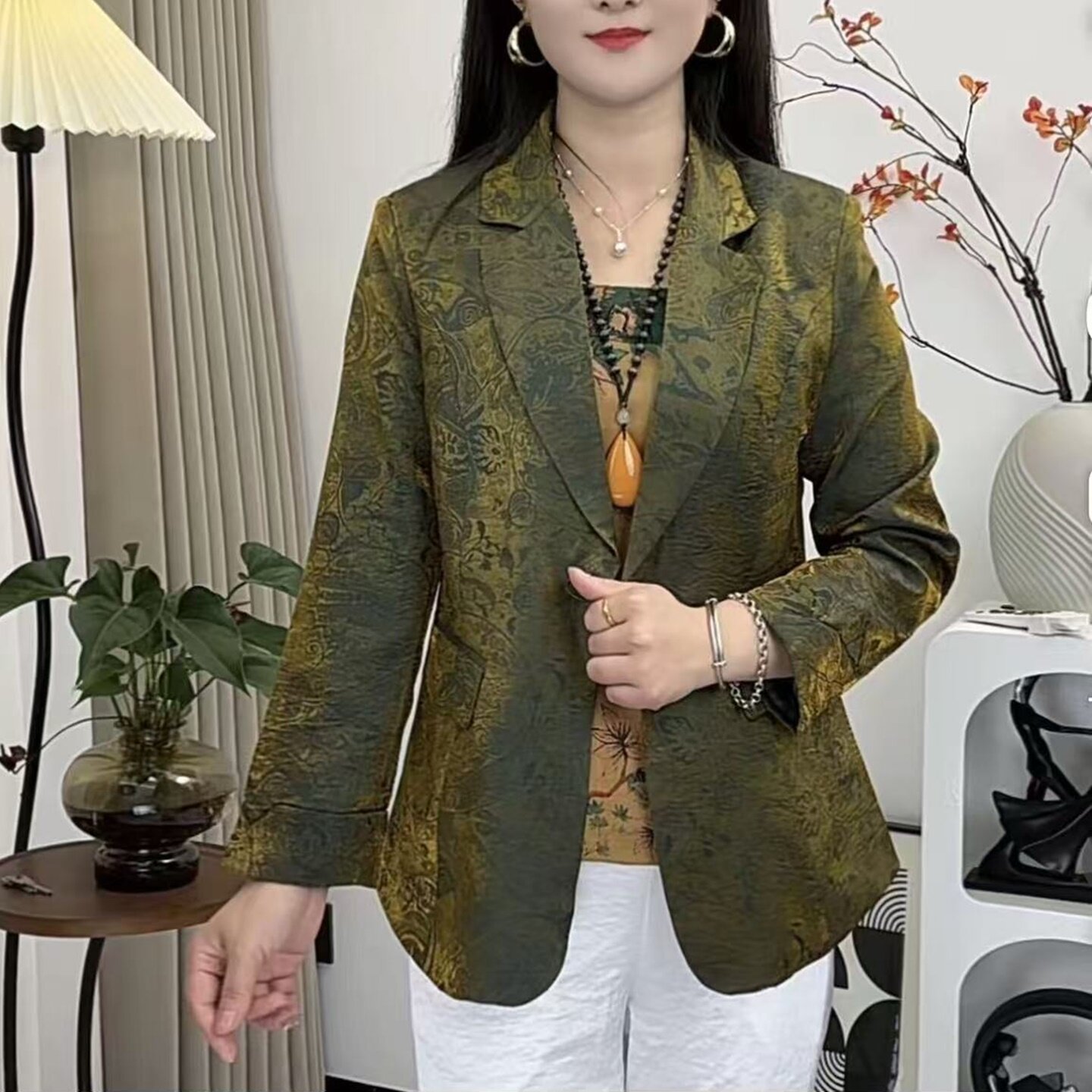 中老年女装春秋西服外套修身显瘦