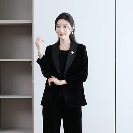 轻熟优雅风黑色丝绒西装女士春秋长袖翻领气质西服高级感外套正装