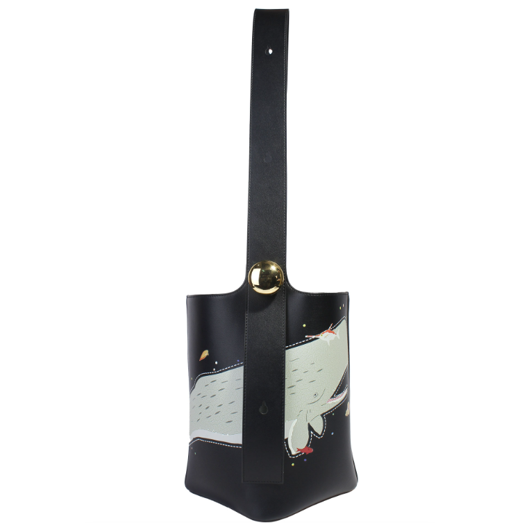 大号Pebble设计新款真皮水桶包单肩斜跨包BK-1051B午夜黑/鲸鱼