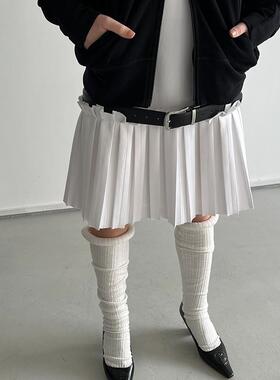 Rockrio Rarelicold 白色半段低腰百褶裙